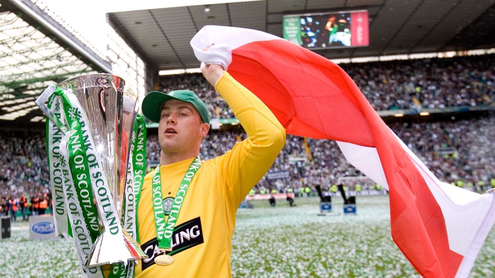 Cheers Celtic, greetin noo”: Fans react to Artur Boruc donning a